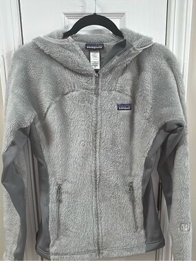 PATAGONIA R3 HI LOFT FLEECE HOODY JACKET. PIT-PIT 20 (mix34)